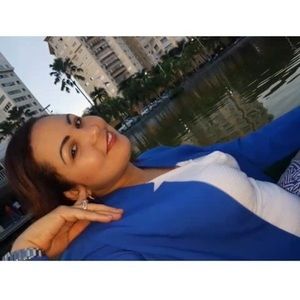 Meet your Posher, Emilse